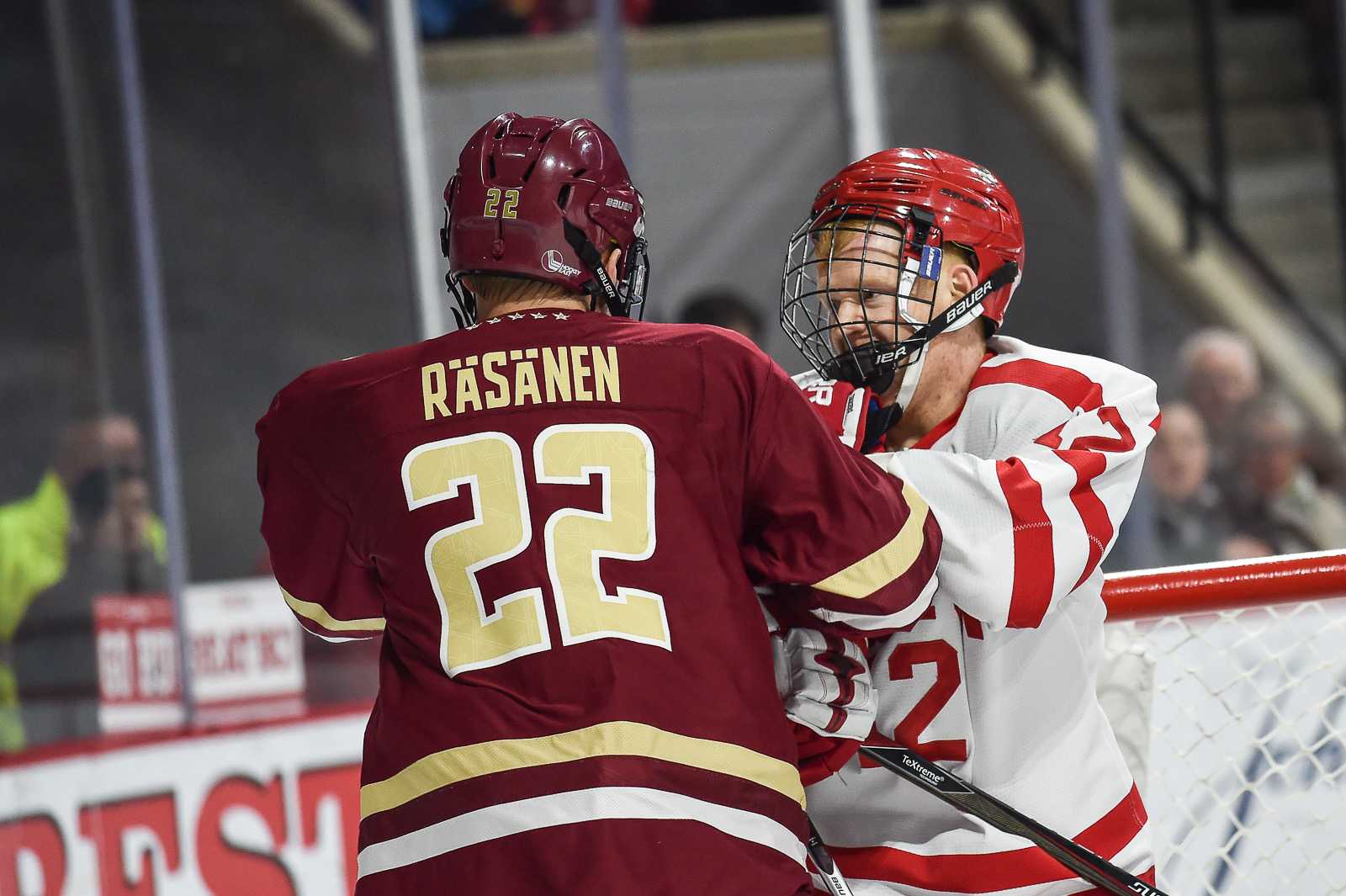 Both teams played a physical game on Saturday night, but neither were able to score on their power play chances. PHOTO BY MADDIE MALHOTRA/ DAILY FREE PRESS STAFF
