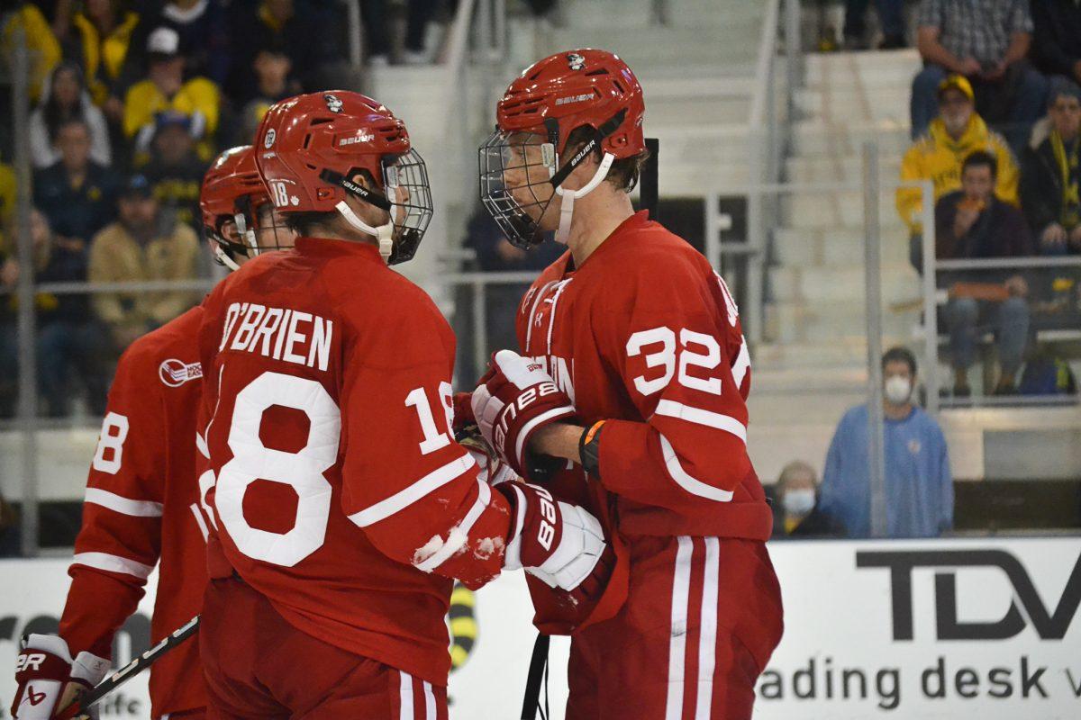 Terriers drop close contest in Lowell, 2-1