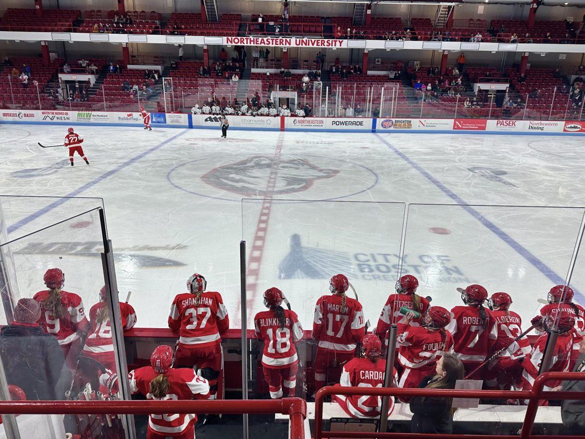 Women’s hockey shut out by Northeastern, 6-0