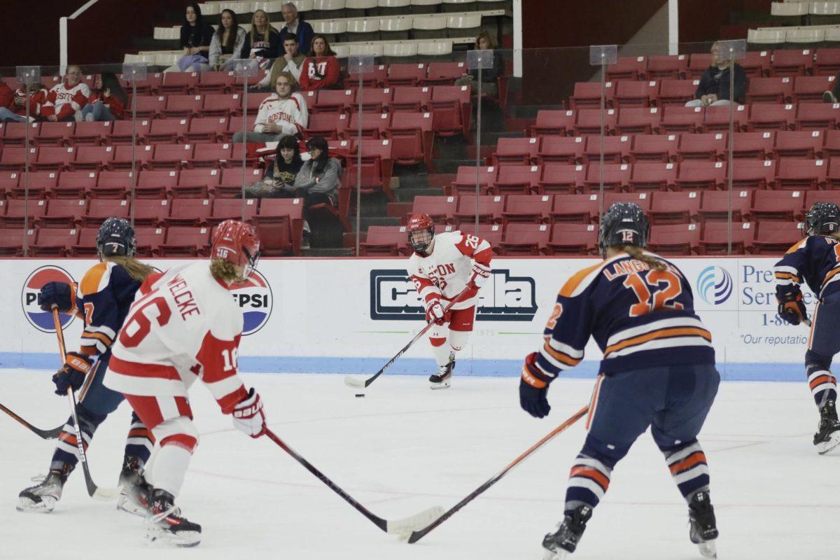 WIH still looking for first win of the season after tying Syracuse 4-4