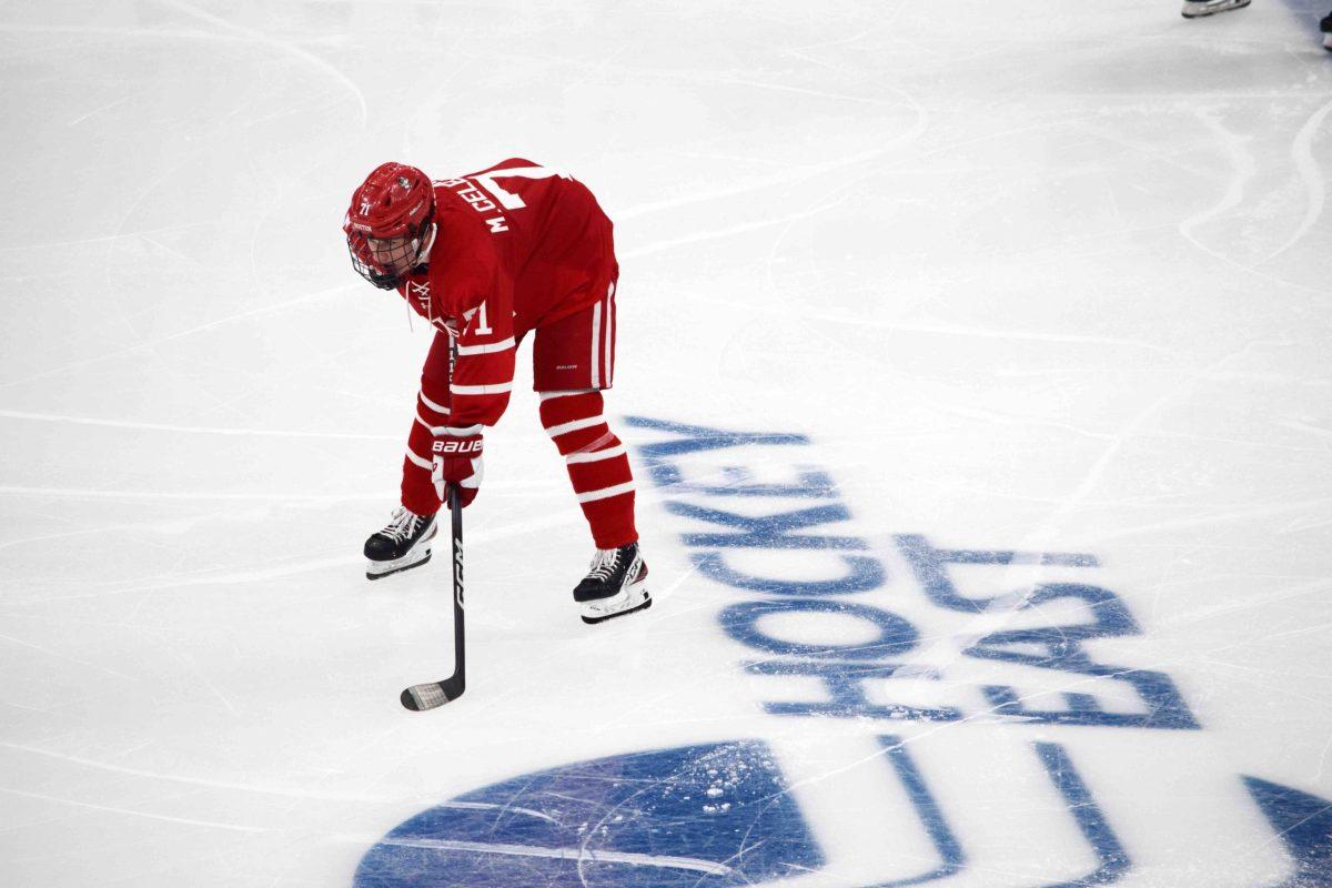 Macklin Celebrini to sign with San Jose Sharks, forego second year at BU