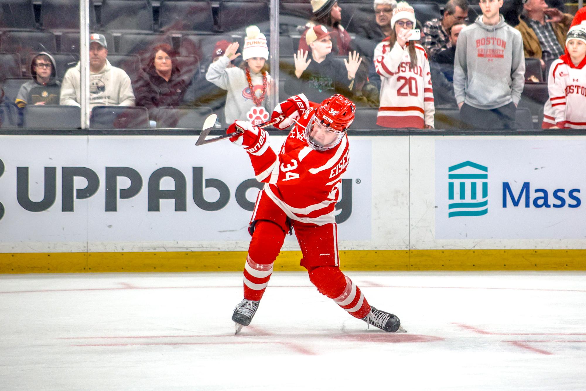 Watching film with Cole Eiserman, college hockey's most feared goal scorer