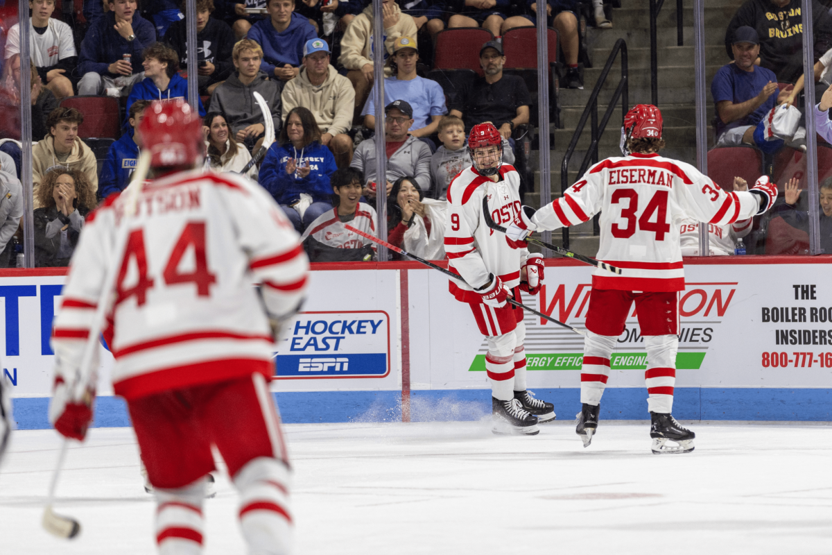 BU men's hockey downs LIU 4-2 in season opener