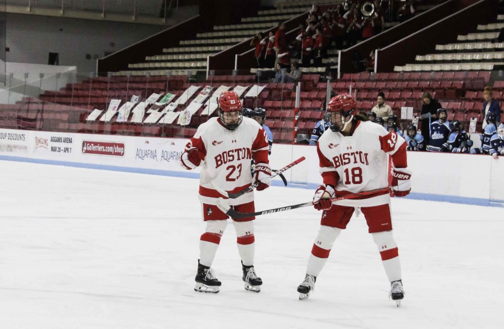 WIH sweeps weekend games with wins over Vermont and Merrimack
