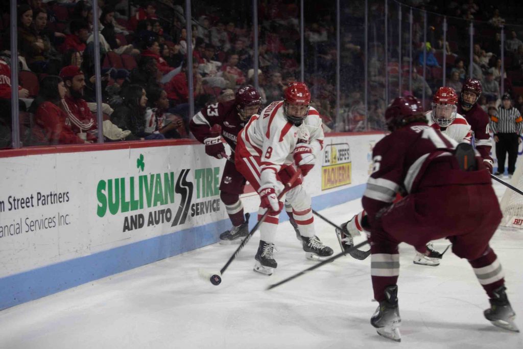 BU men’s hockey drops another at Agganis Arena with 4-0 loss to UMass