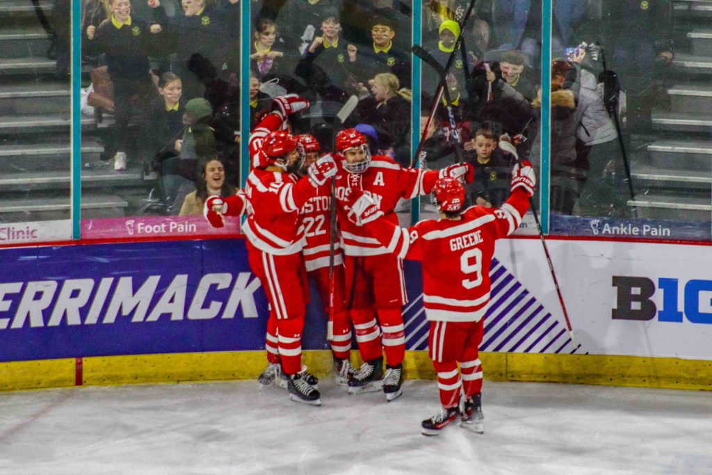 PREVIEW: BU men’s hockey riding Friendship Four momentum into home-and-home series with UMass