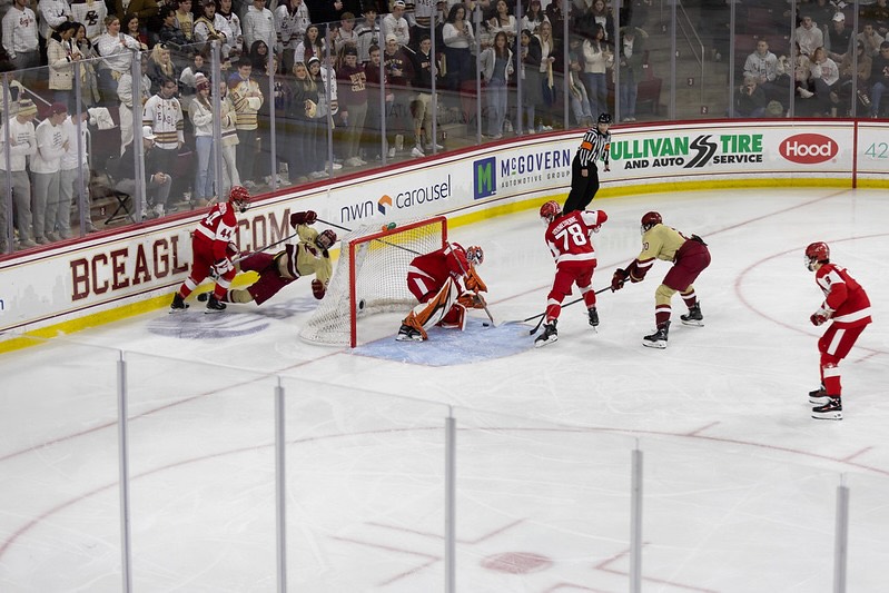 Hockey East clarifies procedural penalty in BU men’s hockey’s loss at Boston College on Saturday